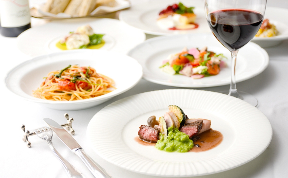 ヴィラッツア ホテルサンルートプラザ新宿 特別ご利用券 24,000円分